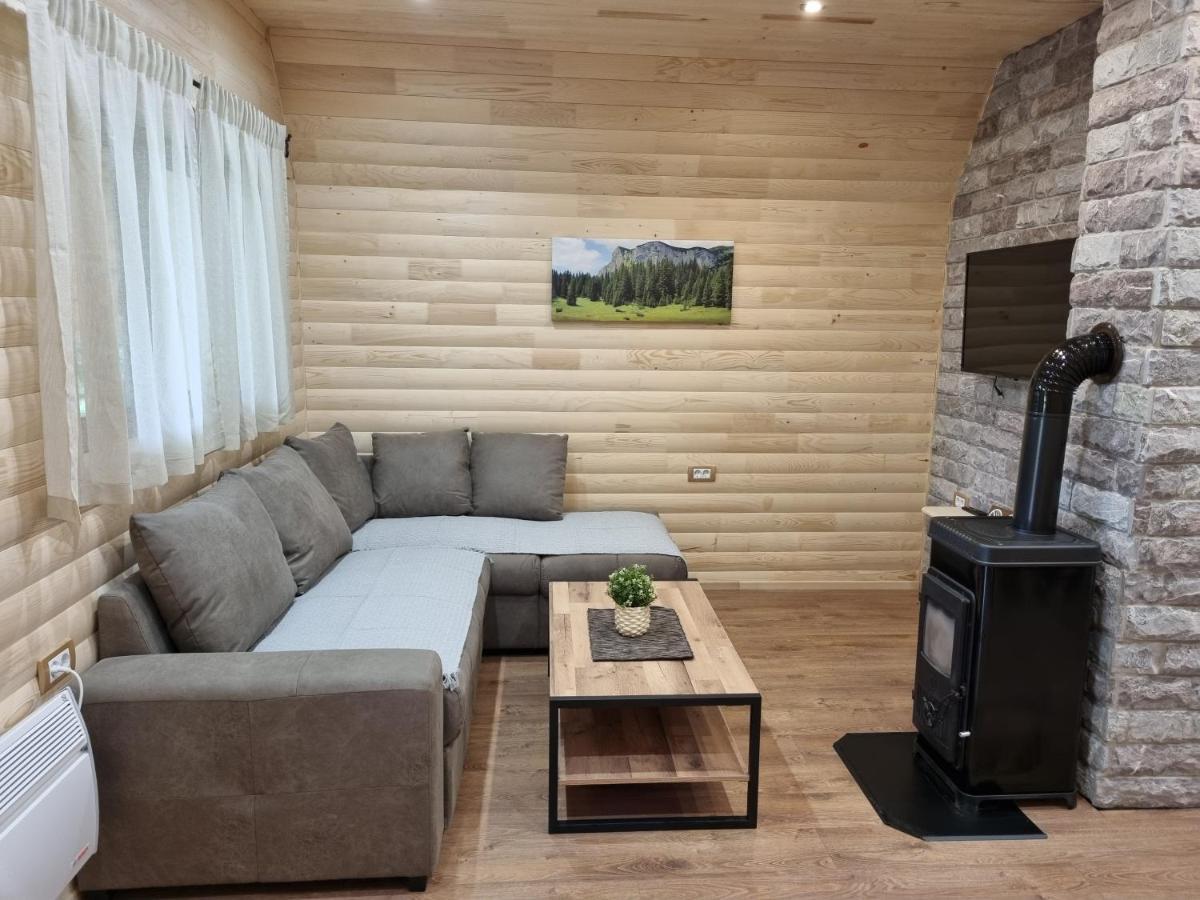 Hedonist Village Zabljak  Luaran gambar