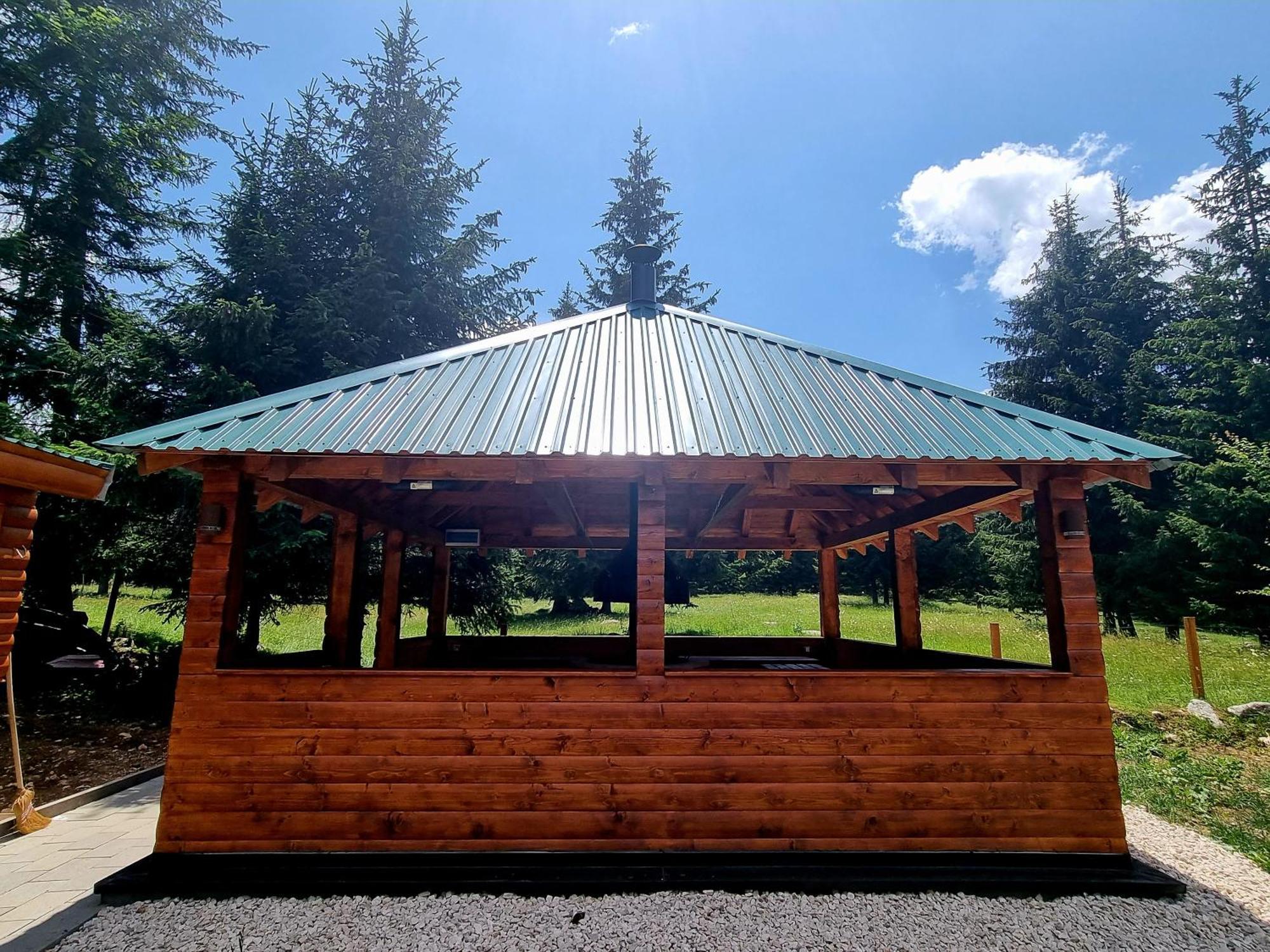 Hedonist Village Zabljak  Luaran gambar