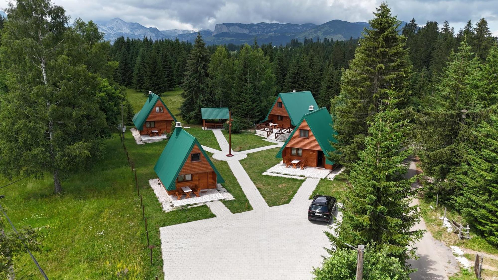 Hedonist Village Zabljak  Luaran gambar